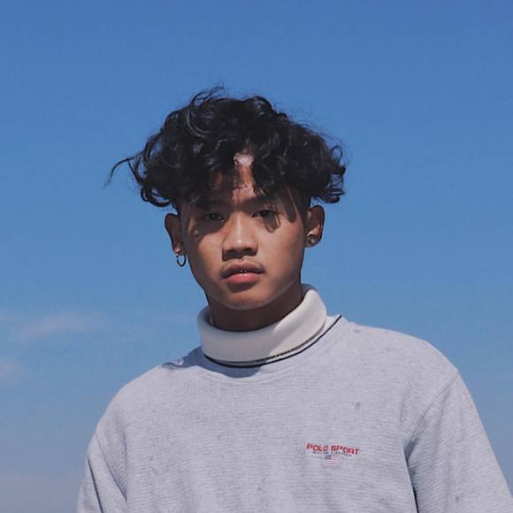 Meet your Posher, M james - Picture 1 of 1